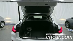 BMW X4 xDrive20i xLine 2023 года из Южной Кореи
