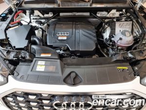 Audi Q5 45 TFSI 4WD Premium Sportback 2023 года из Южной Кореи