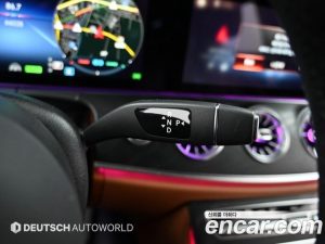 Mercedes-Benz CLS-Class CLS300d 4MATIC 2023 года из Южной Кореи
