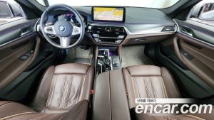 BMW 5-Series 523d xDrive M Sport 2023 года из Южной Кореи