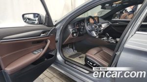 BMW 5-Series 523d xDrive M Sport 2023 года из Южной Кореи