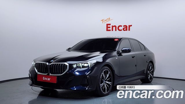 BMW 5-Series 530i xDrive M Sport 2025 года из Кореи