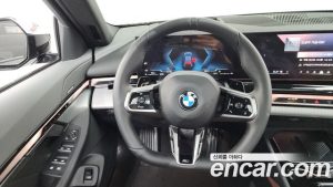 BMW 5-Series 530i xDrive M Sport 2025 года из Южной Кореи