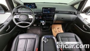 Hyundai Staria Lounge 9-Seater 2024 года из Южной Кореи
