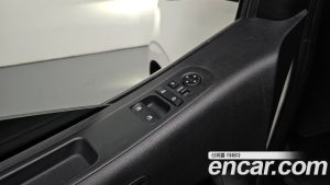 Hyundai Staria Lounge 9-Seater 2024 года из Южной Кореи