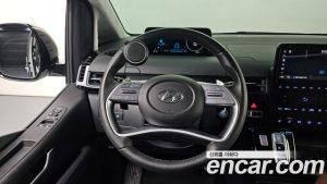 Hyundai Staria Lounge 9-Seater 2024 года из Южной Кореи