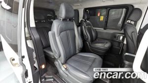 Hyundai Staria Lounge 9-Seater 2024 года из Южной Кореи