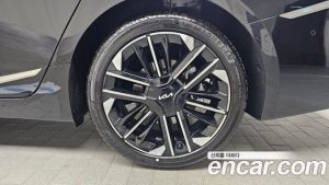 Kia K8 2.5 Бензин 2WD 2025 года из Южной Кореи
