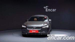 Volvo S90 B5 ULTIMATE Bright 2023 года из Южной Кореи