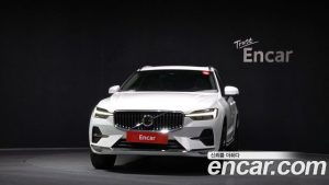Volvo XC60 B5 ULTIMATE Bright 2024 года из Южной Кореи