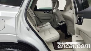 Volvo XC60 B5 ULTIMATE Bright 2024 года из Южной Кореи