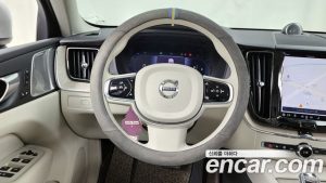 Volvo XC60 B5 ULTIMATE Bright 2024 года из Южной Кореи
