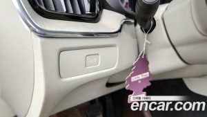 Volvo XC60 B5 ULTIMATE Bright 2024 года из Южной Кореи