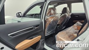 Renault-KoreaSamsung QM6 2.0 LPe RE 2WD 2026 года из Южной Кореи
