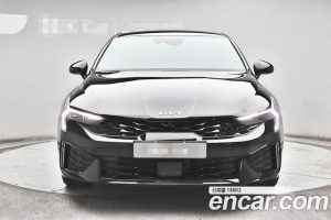 Kia K5 1.6 Turbo 2024 года из Южной Кореи