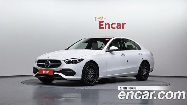 Mercedes-Benz C-Class C200 Avantgarde 2025 года из Кореи