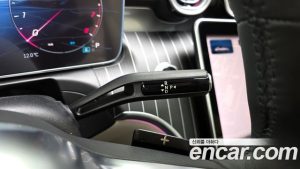 Mercedes-Benz C-Class C200 Avantgarde 2025 года из Южной Кореи