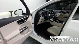Mercedes-Benz C-Class C200 Avantgarde 2025 года из Южной Кореи