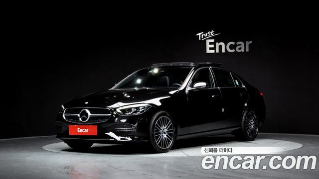 Mercedes-Benz C-Class C200 Avantgarde 2025 года из Кореи