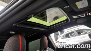 Mini Cooper JCW 2025 года из Южной Кореи