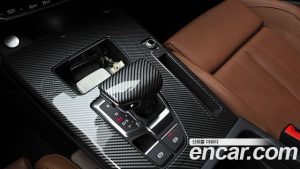 Audi Q5 45 TFSI 4WD Premium 2024 года из Южной Кореи