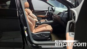 Audi Q5 45 TFSI 4WD Premium 2024 года из Южной Кореи