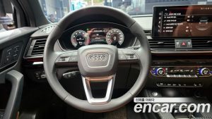 Audi Q5 45 TFSI 4WD Premium 2024 года из Южной Кореи