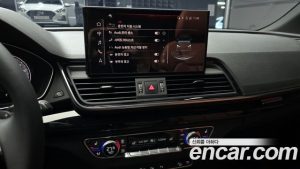 Audi Q5 45 TFSI 4WD Premium 2024 года из Южной Кореи