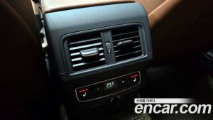 Audi Q5 45 TFSI 4WD Premium 2024 года из Южной Кореи