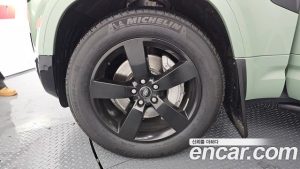 Land Rover Defender 110 D300 75th Edition 2023 года из Южной Кореи