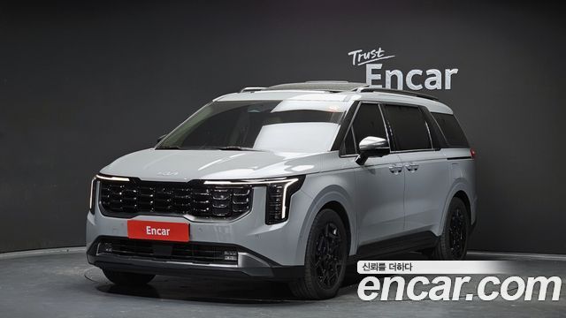 Kia Canival 9-Seater Gravity 2025 года из Кореи