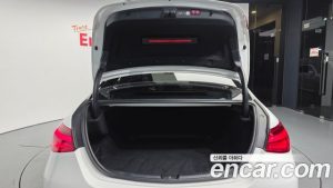 Mercedes-Benz C-Class C200 AMG Line 2025 года из Южной Кореи