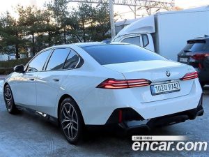 BMW 5-Series 523d M Sport 2024 года из Южной Кореи