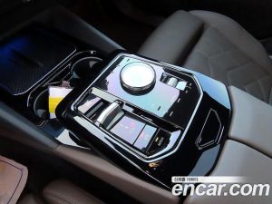 BMW 5-Series 523d M Sport 2024 года из Южной Кореи