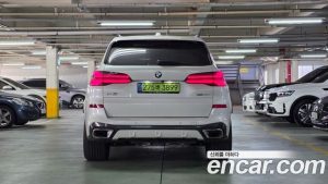 BMW X5 xDrive 30d M Sport 2025 года из Южной Кореи
