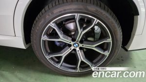 BMW X5 xDrive 30d M Sport 2025 года из Южной Кореи