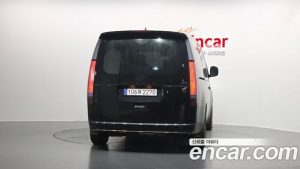 Hyundai Staria 4WD Lounge 9-Seater 2025 года из Южной Кореи