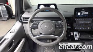 Hyundai Staria 4WD Lounge 9-Seater 2025 года из Южной Кореи