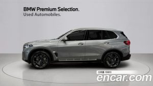 BMW X5 xDrive 50e xLine 2024 года из Южной Кореи