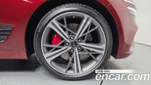 Genesis G70 Бензин 2.5T 2WD 2025 года из Южной Кореи