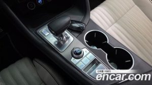 Genesis G70 Бензин 2.5T 2WD 2025 года из Южной Кореи