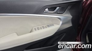 Genesis G70 Бензин 2.5T 2WD 2025 года из Южной Кореи