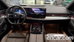 BMW 5-Series 520i M Sport 2024 года из Южной Кореи