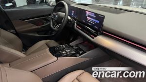 BMW 5-Series 520i M Sport 2024 года из Южной Кореи