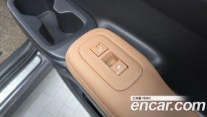 Hyundai Santafe HEV 1.6 2WD 2024 года из Южной Кореи