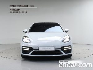 Porsche Panamera 4.0 GTS 2023 года из Южной Кореи