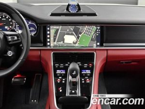Porsche Panamera 4.0 GTS 2023 года из Южной Кореи