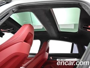 Porsche Panamera 4.0 GTS 2023 года из Южной Кореи