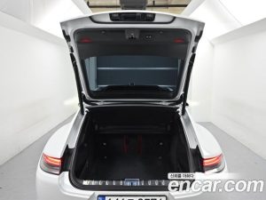 Porsche Panamera 4.0 GTS 2023 года из Южной Кореи