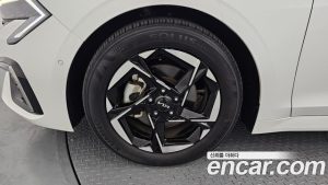 Kia K5 2.0 2024 года из Южной Кореи